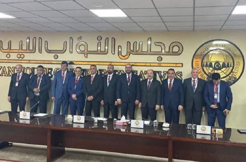 Candidates for the position of Prime Ministers are seen here in Parliament before presenting their programs to MPs, 27 May 2025. (WAL photo)