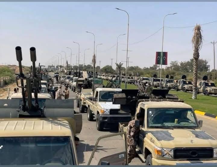 The many armed groups and military convoys that are still taking positions in Tripoli remain a threat and could trigger violent clashes in the city despite efforts to avoid just that. (Internet photos)